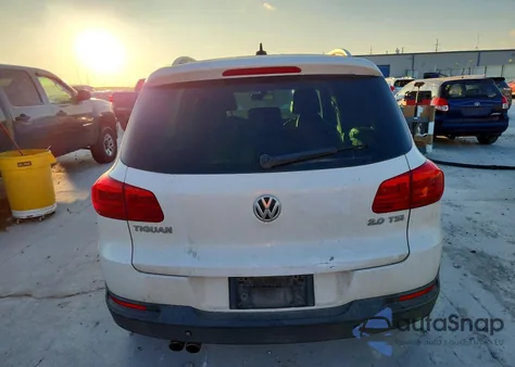 2012 Volkswagen Tiguan S from USA, damaged, VIN WVGAV7AX3CW556858